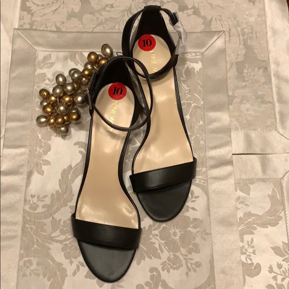 💫Black Leather Wedge Sandals Women’s 10M